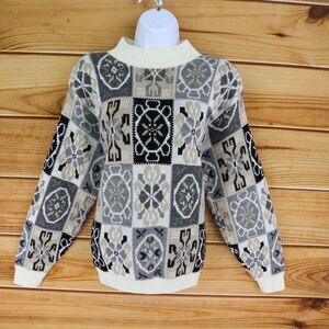 Alfred Dunner Sweater Snowflakes Womens XL Multicolor Shoulder Pads THICK & WARM